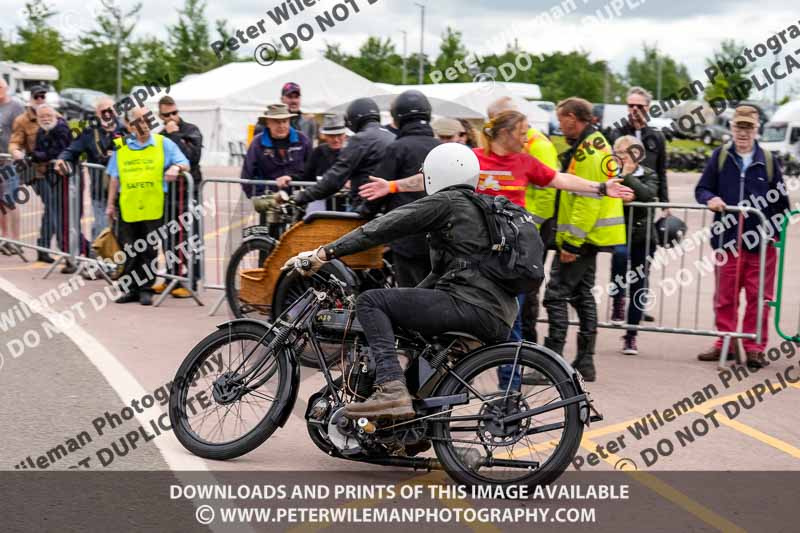 Vintage motorcycle club;eventdigitalimages;no limits trackdays;peter wileman photography;vintage motocycles;vmcc banbury run photographs